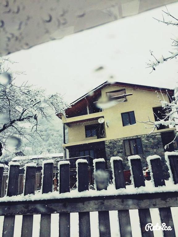 Sakhli Laghamshi Hotel Mestia Kültér fotó